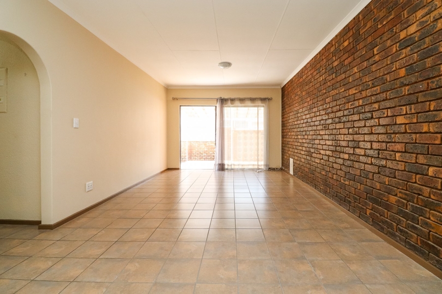 2 Bedroom Property for Sale in La Hoff North West